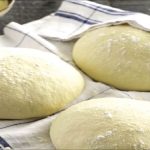 خمیر پیتزا خانگی