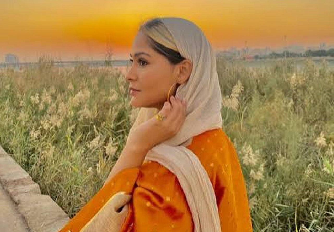 بیوگرافی ستاره رجایی نیا