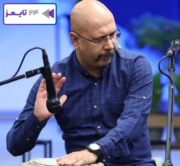 محمد بحرانی در حال مصاحبه