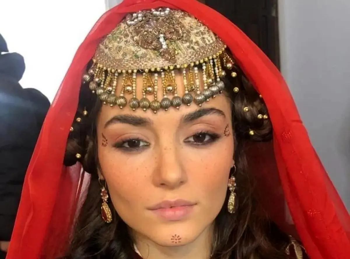 عکس هانده ارچل مست عشق