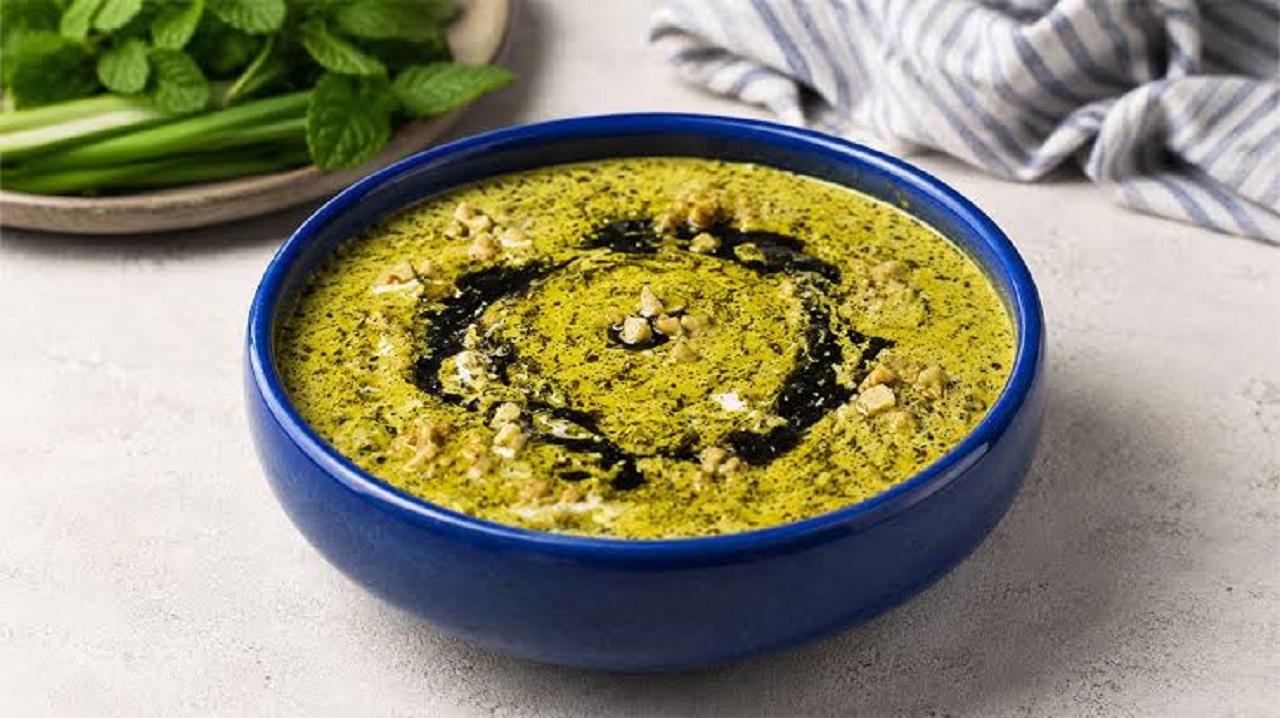طرز تهیه اشکنه