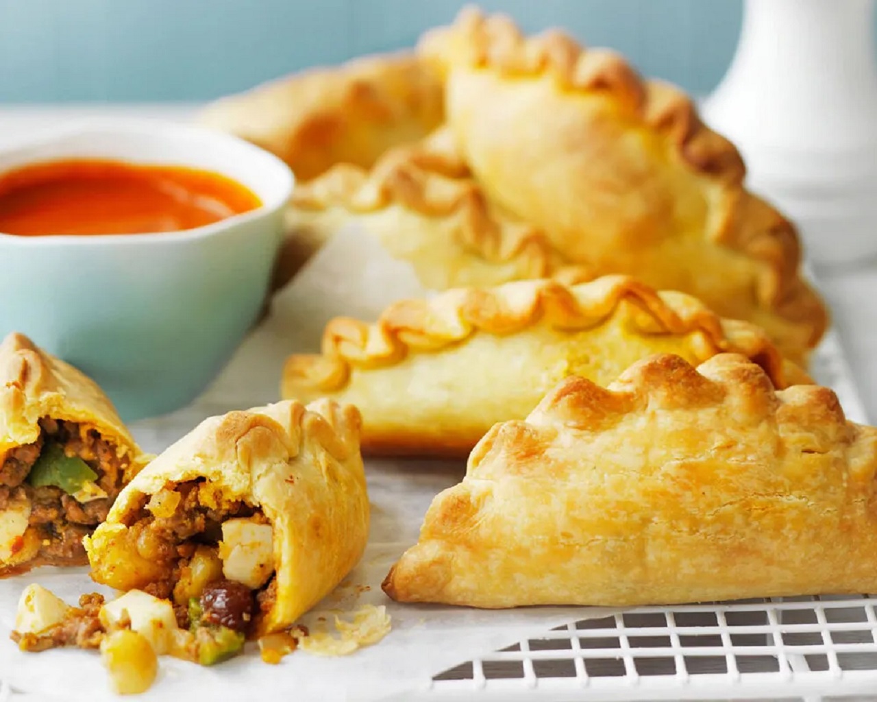 طرز تهیه خمیر پیراشکی