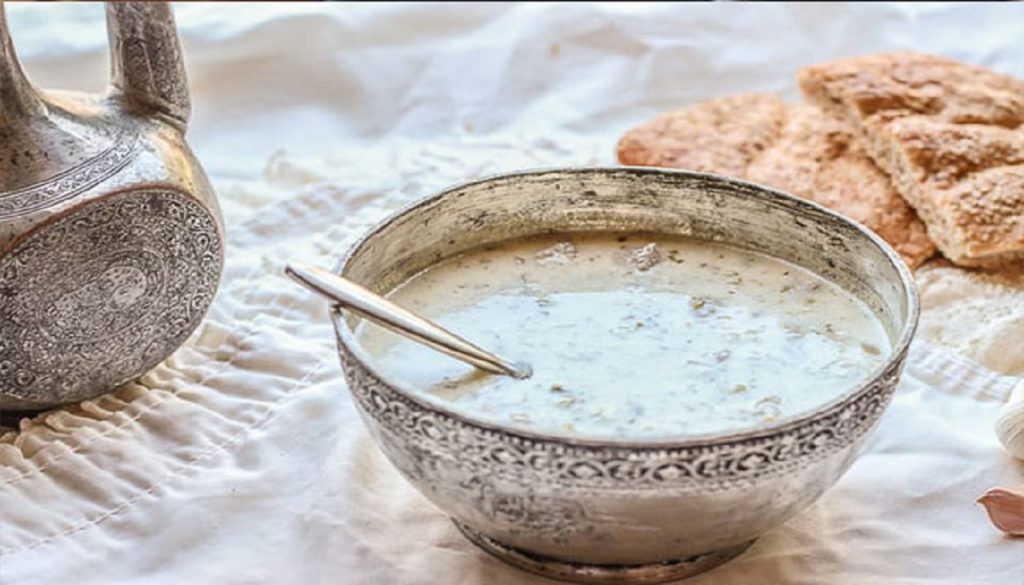 طرز تهیه آش دوغ اردبیلی | دستور آش دوغ خوشمزه و مجلسی