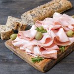 طرز تهیه کالباس خانگی