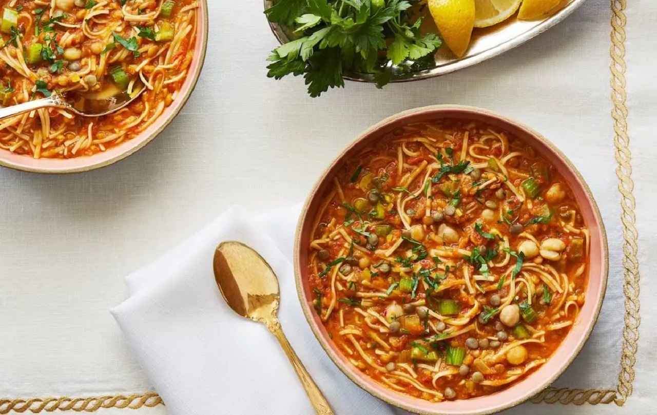 طرز تهیه سوپ رشته