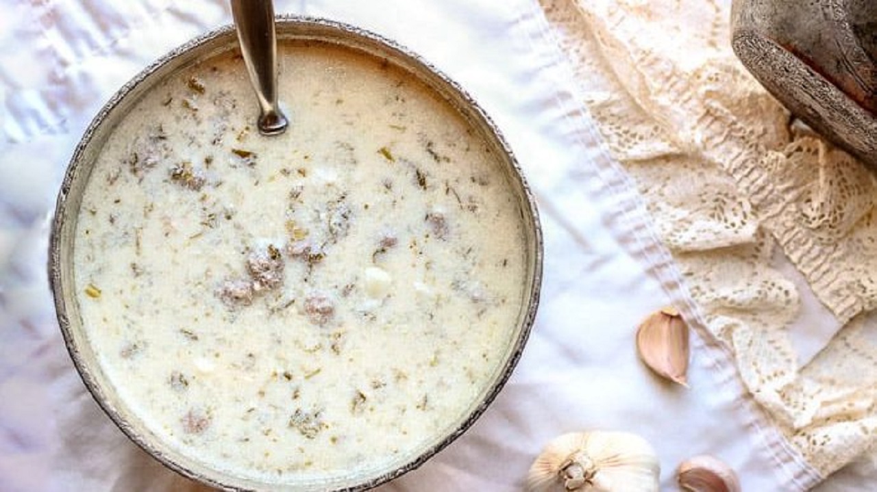طرز تهیه آش دوغ