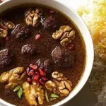 طرز تهیه خورشت فسنجان با گوشت قلقلی؛ مجلسی و خوشمزه طرز تهیه فسنجون با گوشت قلقلی