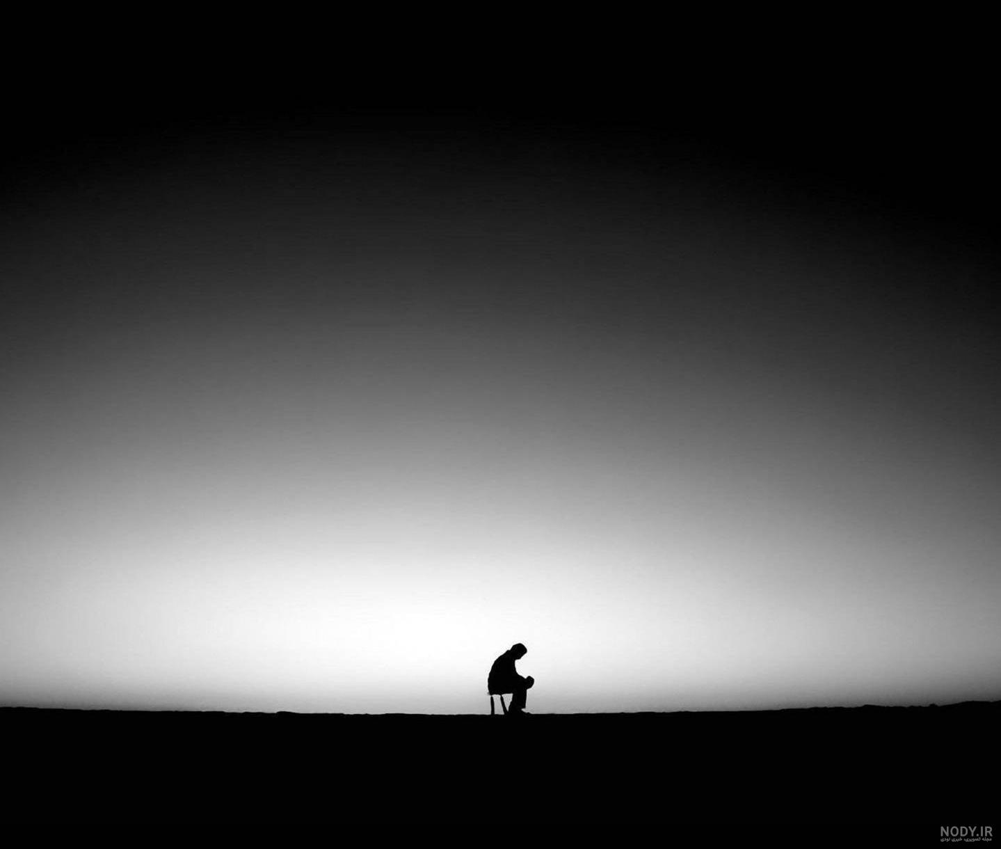 والپیپر غمگین
