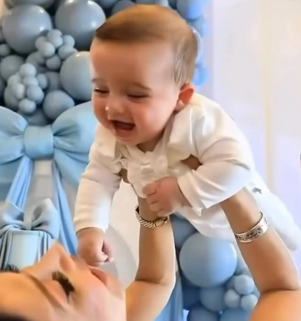 عکس فرزندان سوزان روشن