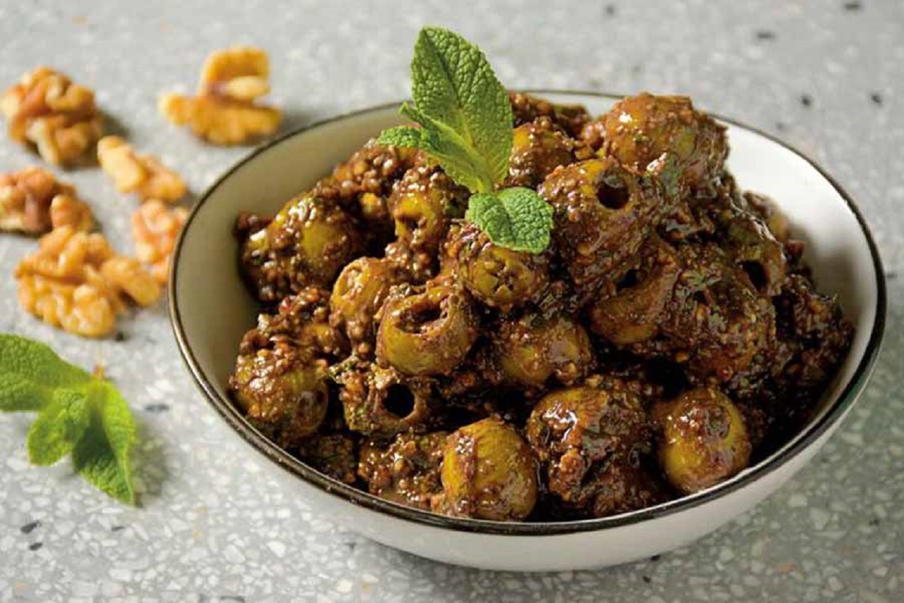 طرز تهیه زیتون پرورده