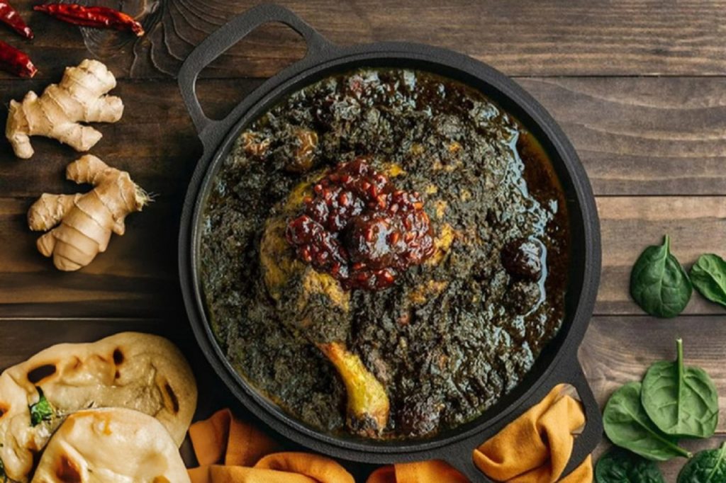 طرز تهیه مرغ ترش شمالی | دستور اصیل با رب انار و گردو