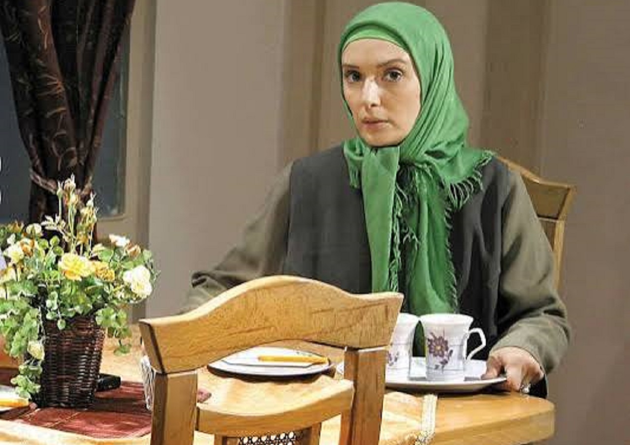 آتنه فقیه نصیری