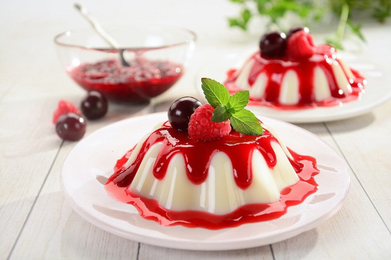 طرز تهیه دسر پاناکوتا با بیسکویت پتی بور