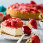 چیز کیک توت فرنگی