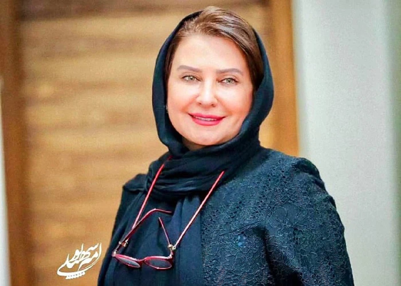 لعیا زنگنه بازیگر نقش ماهرخ