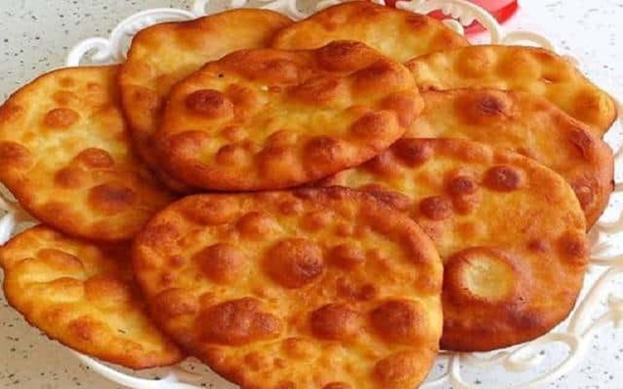 طرز تهیه نان روغنی تابه ای